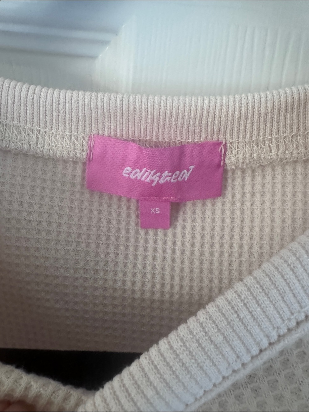 Waffle-Knit Long Sleeve Top Cropped for Women Staple Shirt - Picture 2 of 13